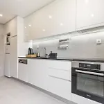 Modern 3bedroom By Metro Easy To Porto Apartmán Vila Nova de Gaia