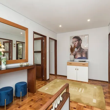 Modern 3bedroom By Metro Easy To Porto