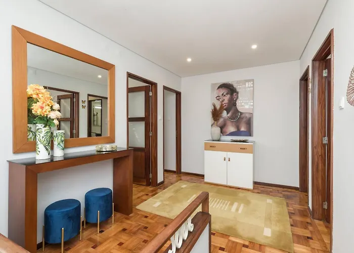 Modern 3bedroom By Metro Easy To Porto