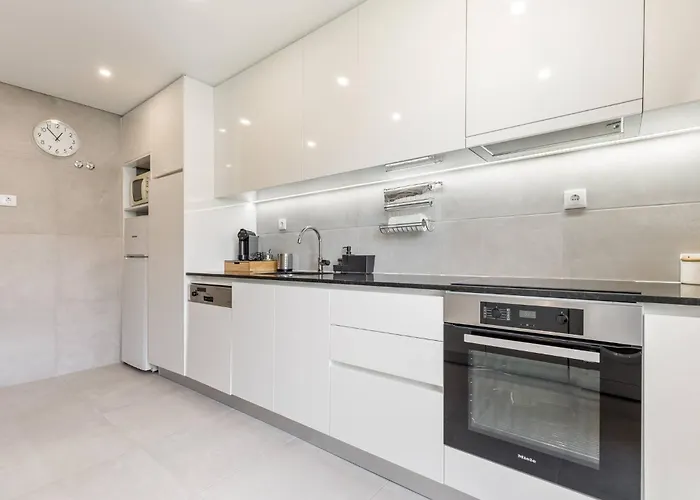 Modern 3bedroom By Metro Easy To Porto Apartment Vila Nova de Gaia