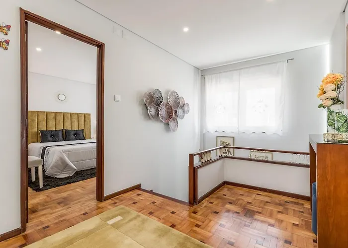 Modern 3bedroom By Metro Easy To Porto *